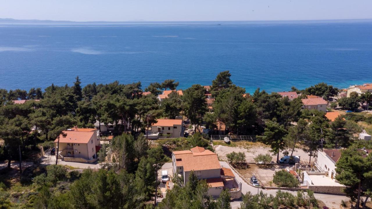 Apartments With A Parking Space Ivan Dolac, Hvar - 15784 Exterior photo